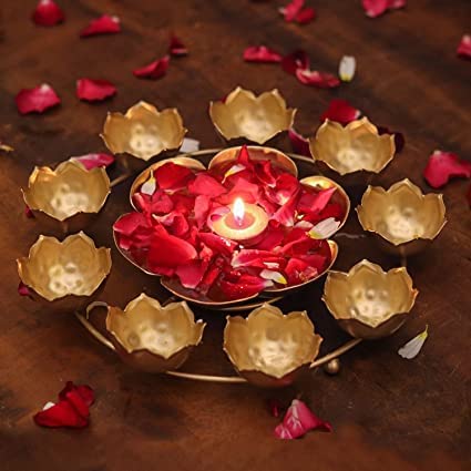 Metal Diya Traditional Lotus Urli Tealight Holder Golden (Pack of 1)