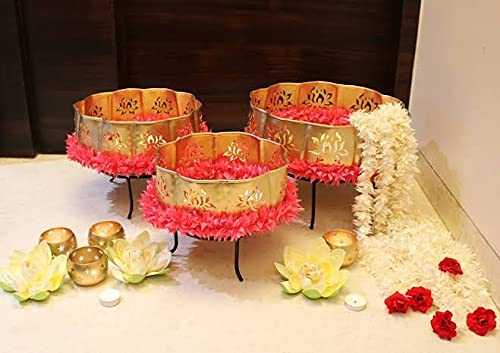 Lotus Urli with Stand Pot for Floating Flower/Candle Festive Decor Set of 13 Piece 14/12/10 Size with Stand and 7 Votives Small Bowl 3.5 inch Each | Golden