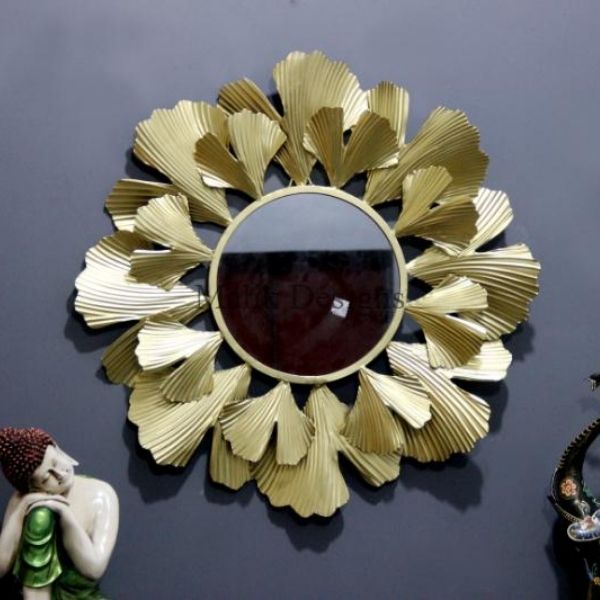 Glass Golden Luring Petals Round Wall Mirror, For Home, Size: 28 Inches